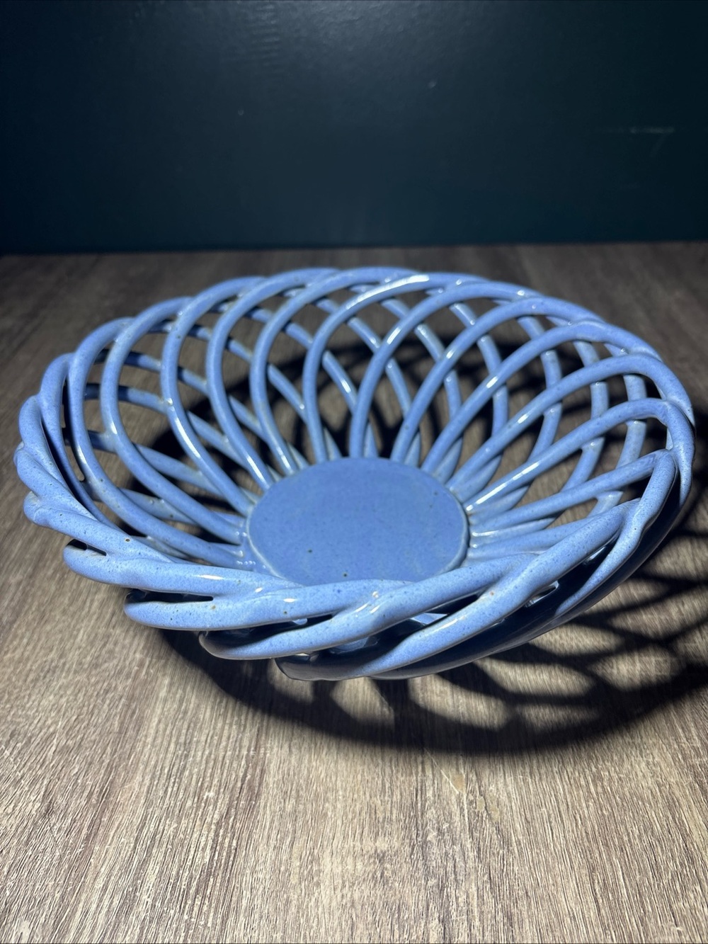 Williams Sonoma Blue Woven Ceramic Lattice Fruit Bowl Bread Basket